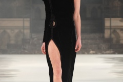 photo: Carlo Scarpato / Gorunway.com
