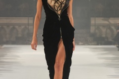 photo: Carlo Scarpato / Gorunway.com