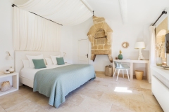 Le-Vieux-Castillon-Room-detail3©WanderlustLab