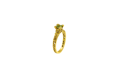TOURNAIRE_Bague-French-Kiss-en-or-et-peridot-vert_A-partir-de-920E
