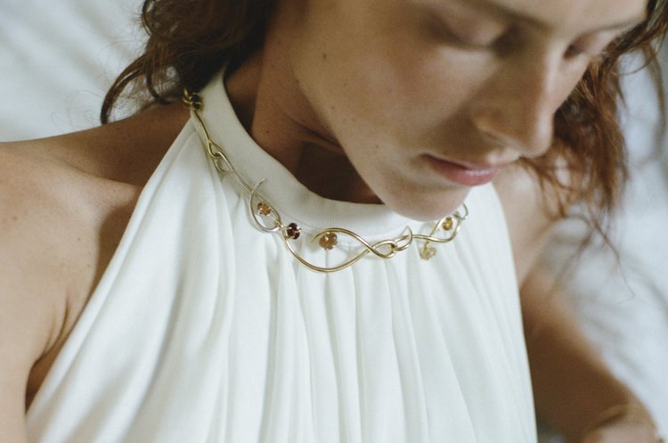 Collier Parthénope de Lucas Bauer